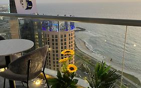 شقه باإطلالة بحرية برج داماكDamacAlJawharah